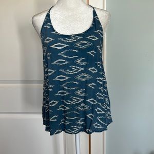 Fun little summer top from O’Neill. Size XS.